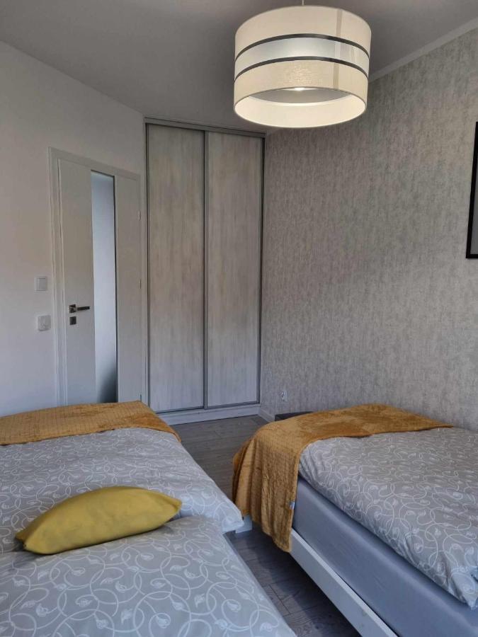 Domek Pod Swierkami -Apartament Swierkowy IV Kudowa-Zdrój Exteriör bild